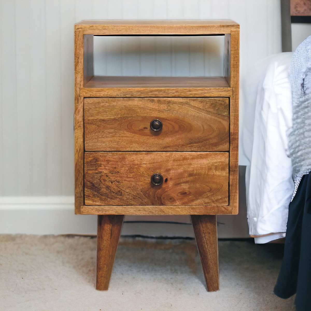 Mini Oak-ish Classic Open Bedside Table
