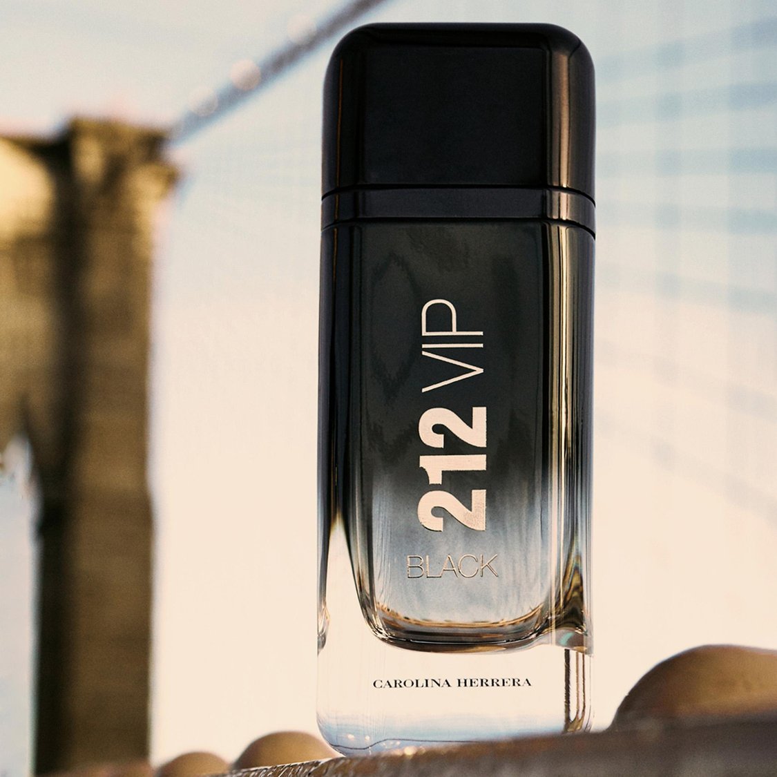 Carolina Herrera 212 VIP Black Gift Set 100ml EDP + 100ml Bath & Shower Gel