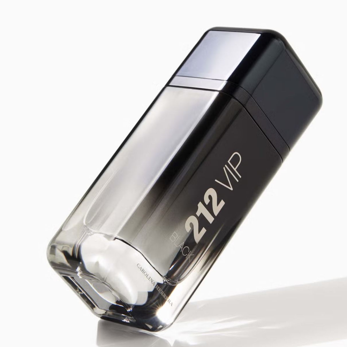Carolina Herrera 212 VIP Black Gift Set 100ml EDP + 100ml Bath & Shower Gel
