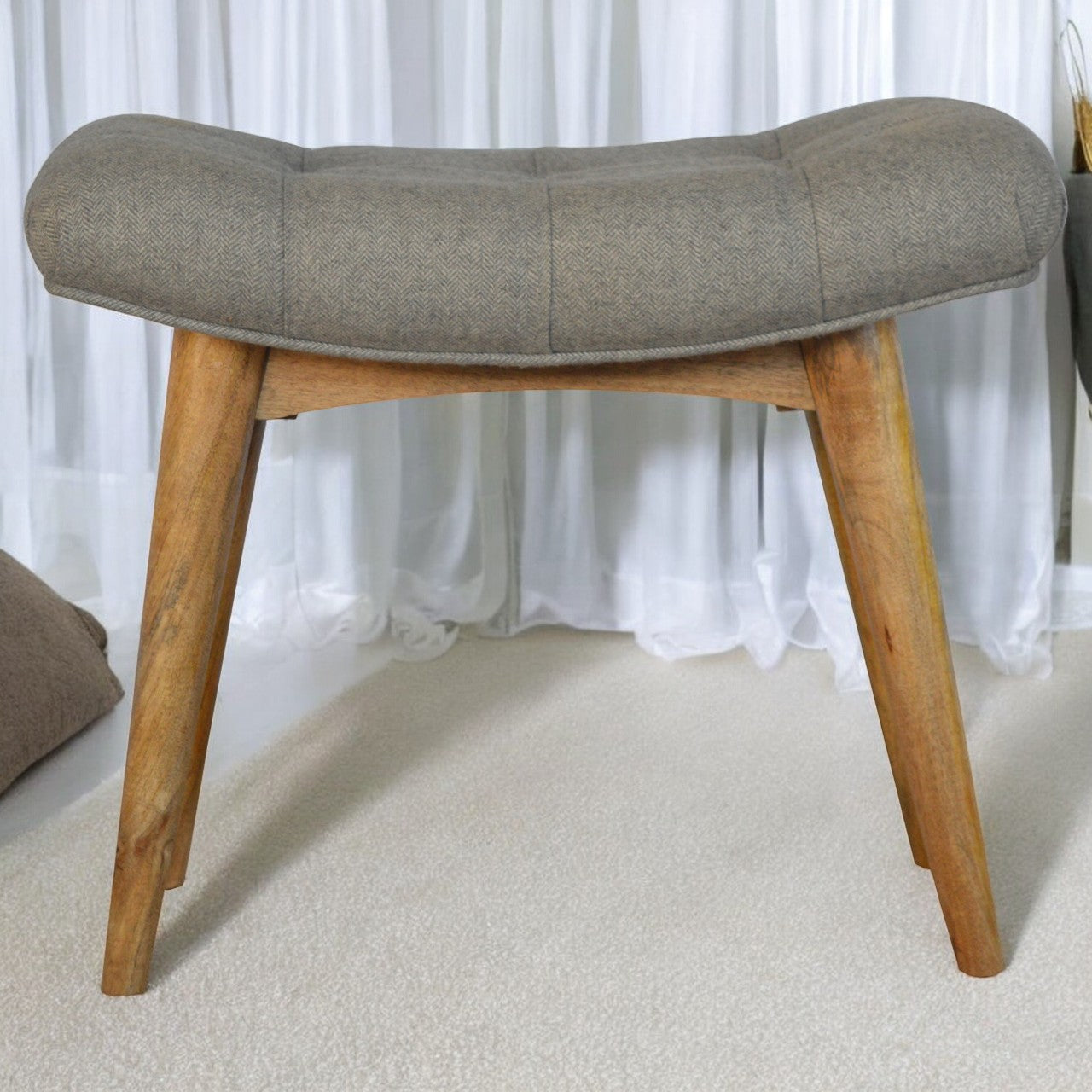 Curved Grey Tweed Bench | Oak-Ish