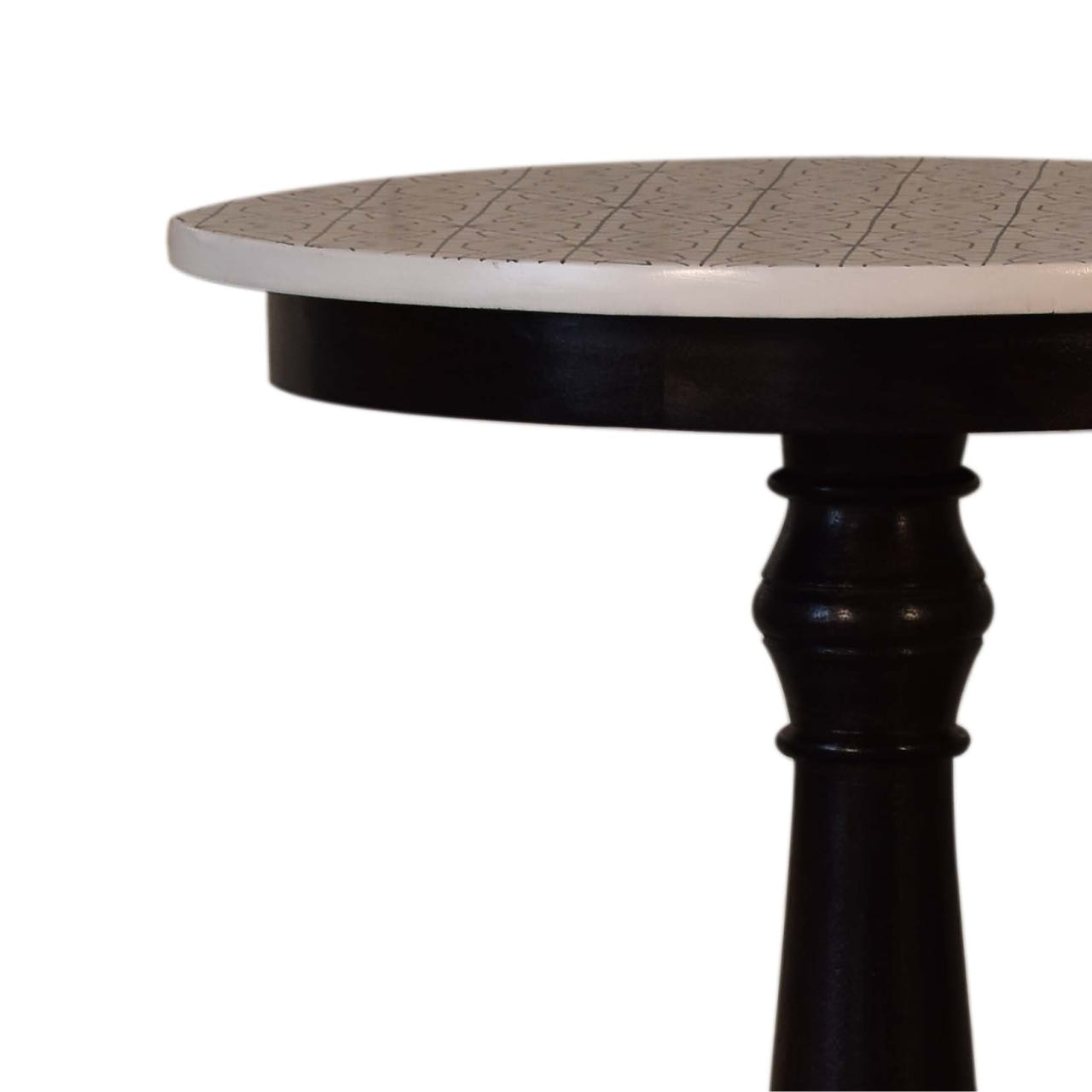 Round French Style Tea Table Accent Piece