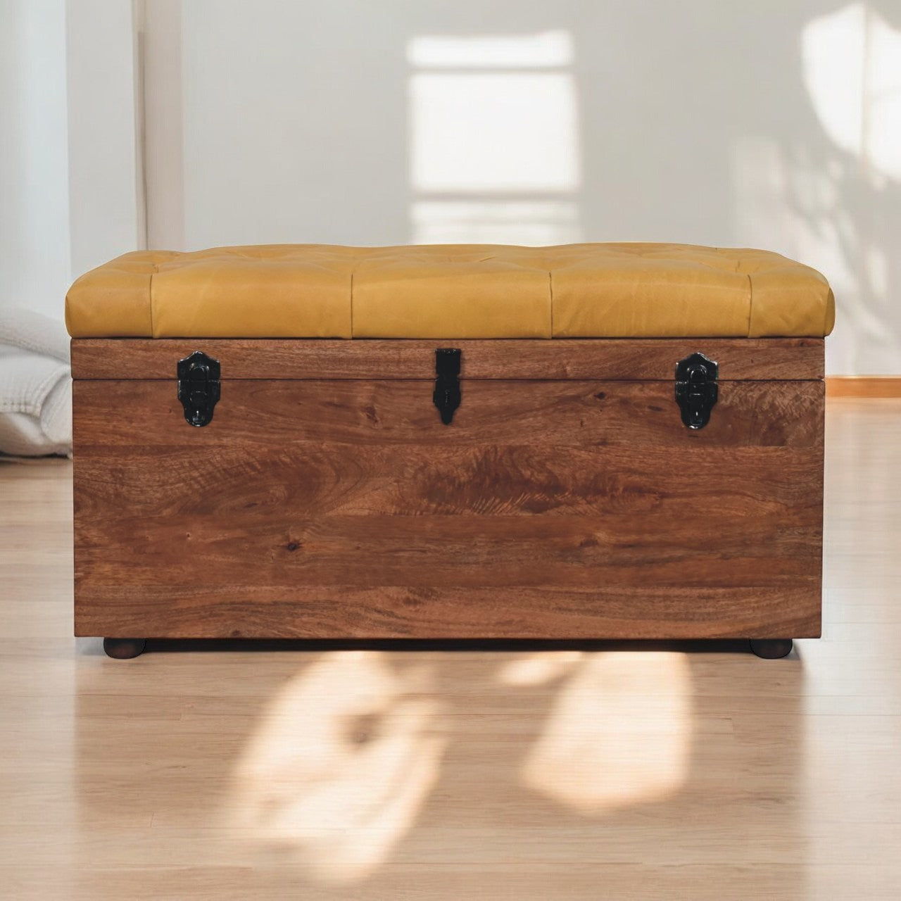 Buffalo Hide Honey Caramel Storage Trunk Storage Bench | Hidden Storage