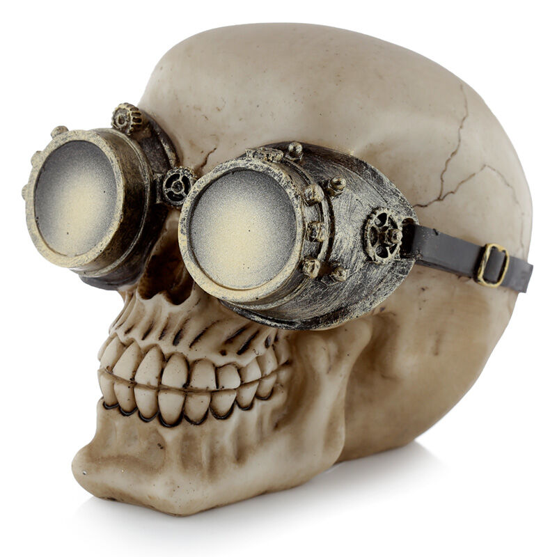 Fantasy Steampunk Skull Ornament - Goggles