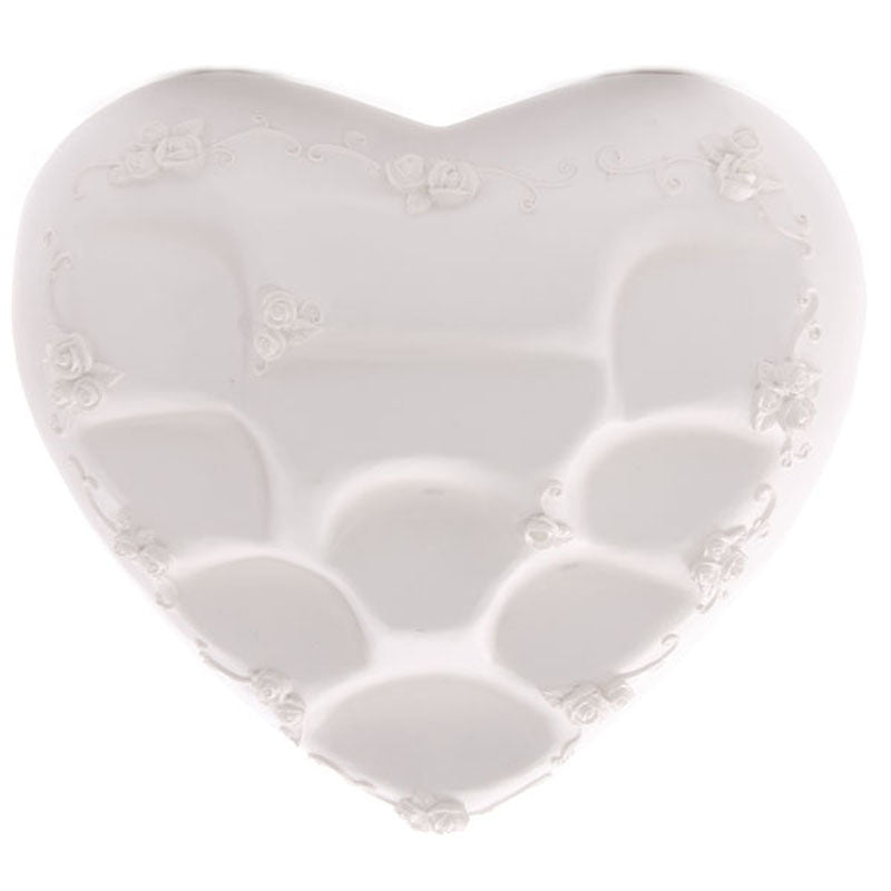 Cute Novelty White Heart Shaped Tiered Display Stand