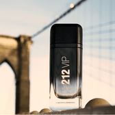 Carolina Herrera 212 VIP Black Eau de Parfum 200ml Spray