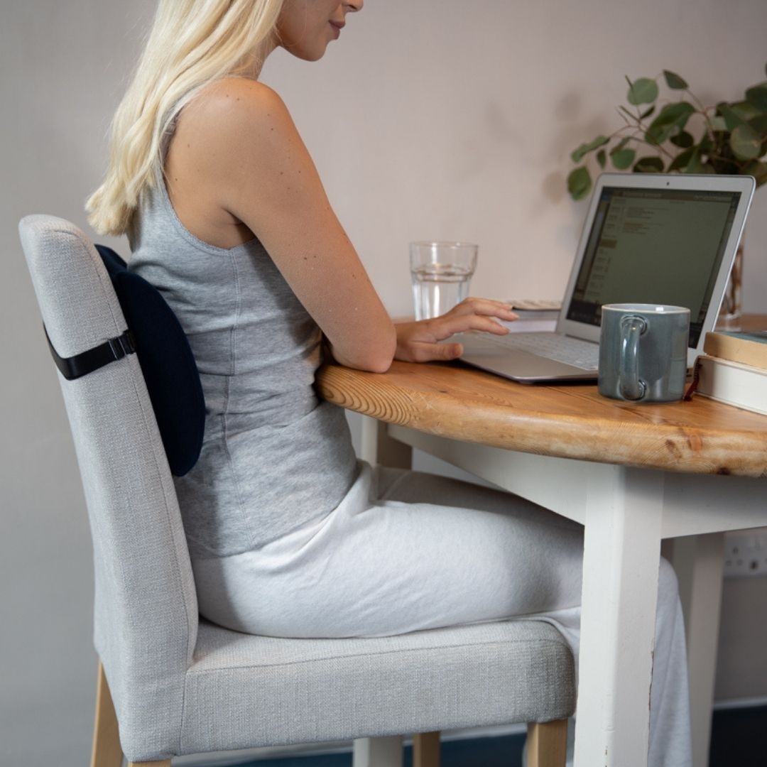 Strap-Adjustable Lumbar Love: Your Compact Solution to Office Comfort - Back Support