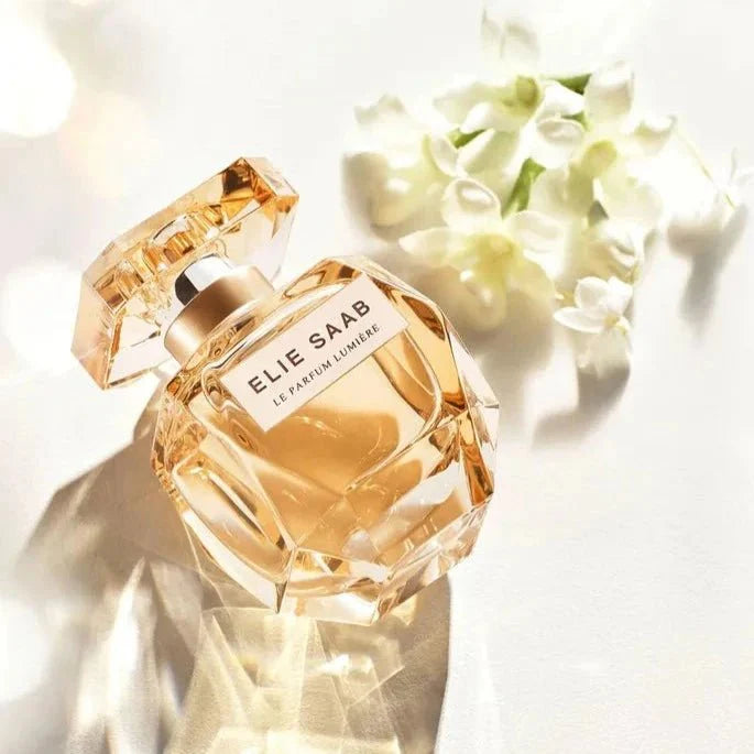 Elie Saab Le Parfum Lumiere Eau de Parfum 50ml Spray
