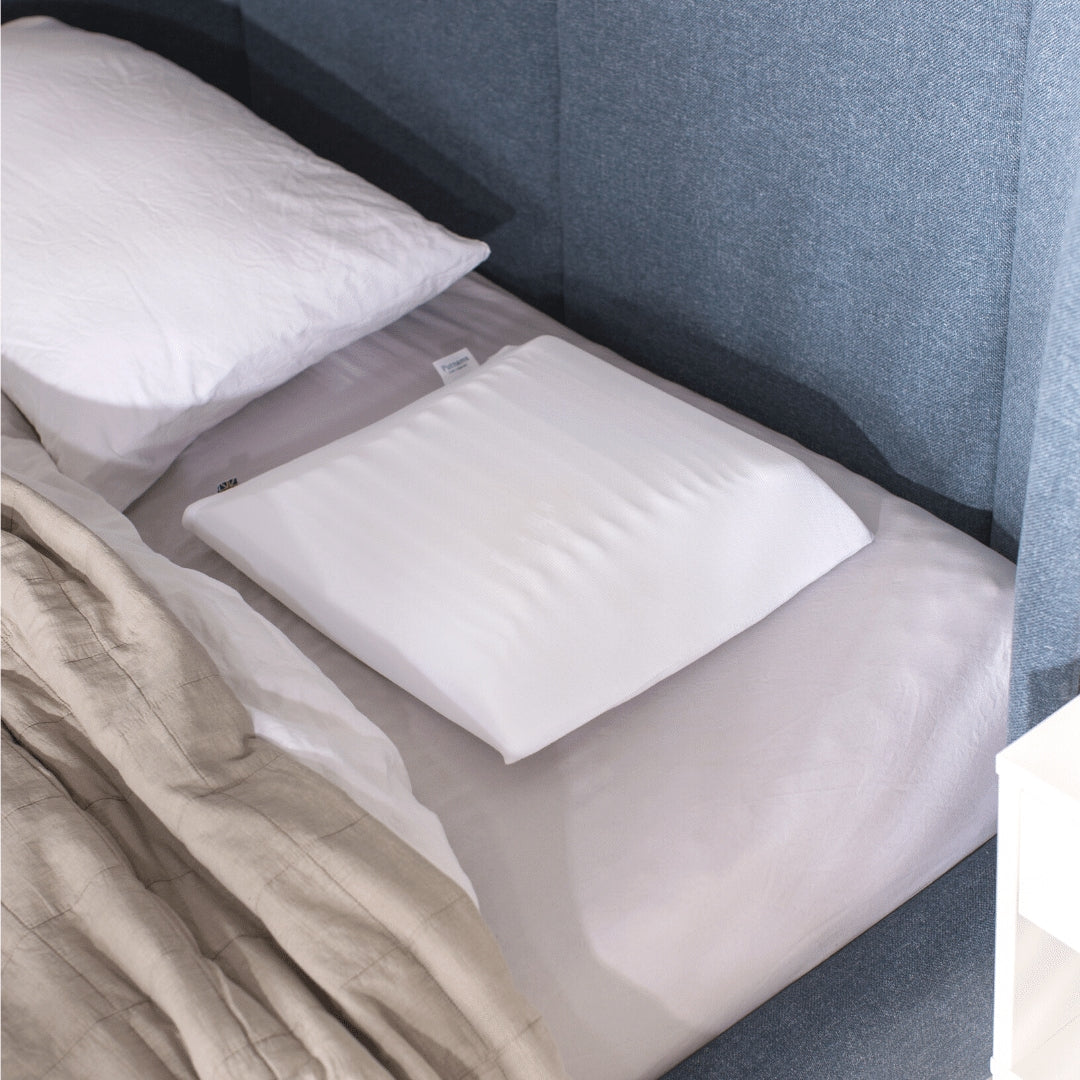 Dream Embrace: The Ultra-Thin Pillow Mastercrafted for Front Sleepers