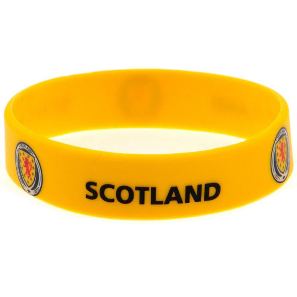 Vibrant Scottish FA Silicone Wristband with Scotland Crest - One Size Fits All, showcasing Scotland pride and perfect for football fans.