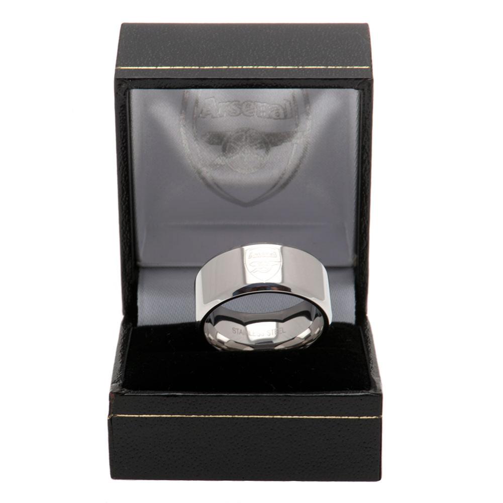 Arsenal FC Medium Stainless Steel Band Ring with Engraved Crest - Stylish Chrome Finish showcasing elegant design and football pride.
