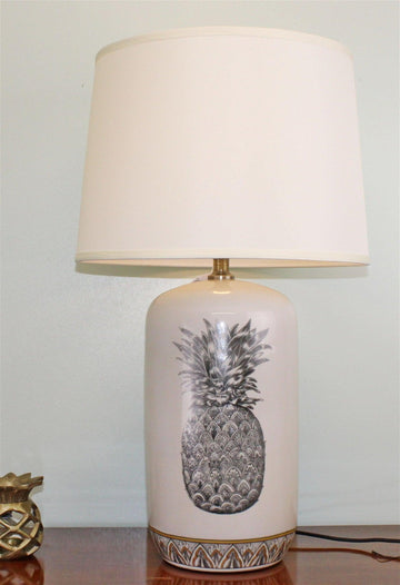 Black & White Ceramic Lamp with Pineapple Design 69cm - £76.99 - Table Lamps 