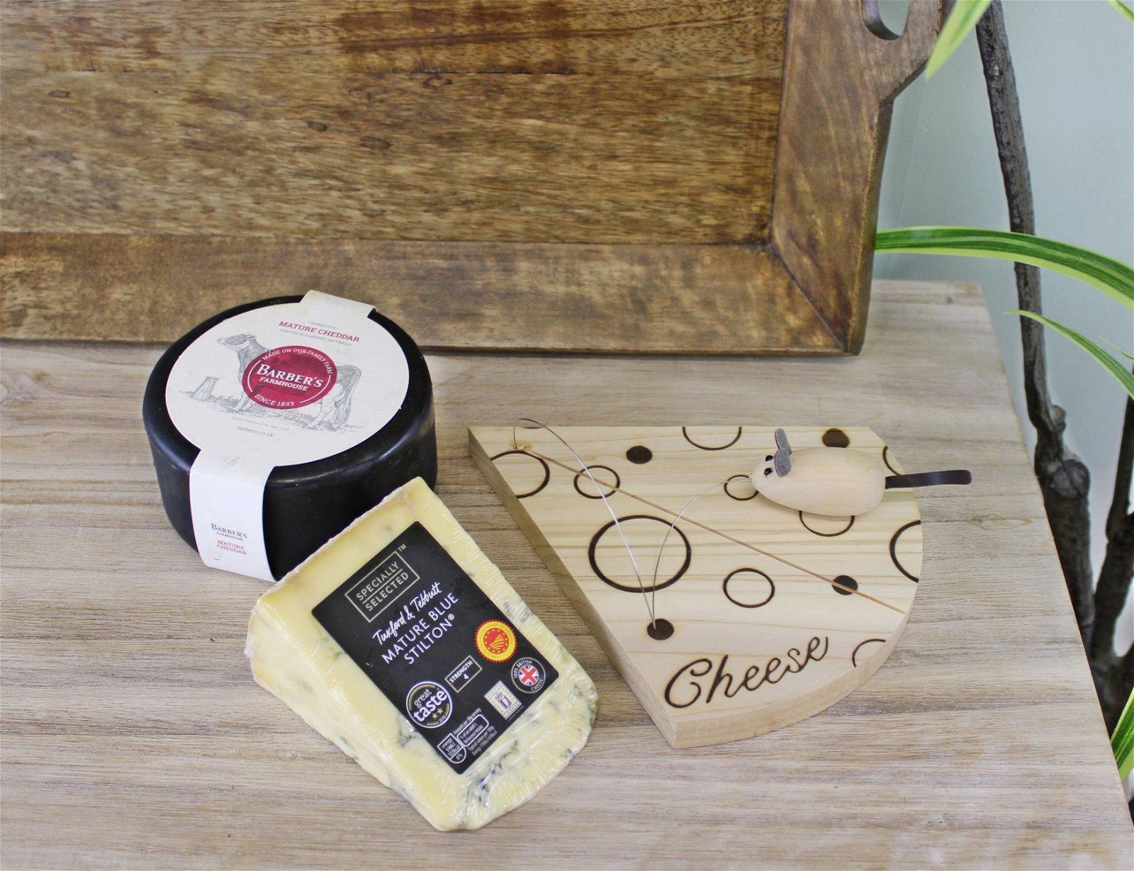 Handcrafted Cheese Board With Wire And Mouse-Trays & Chopping Boards