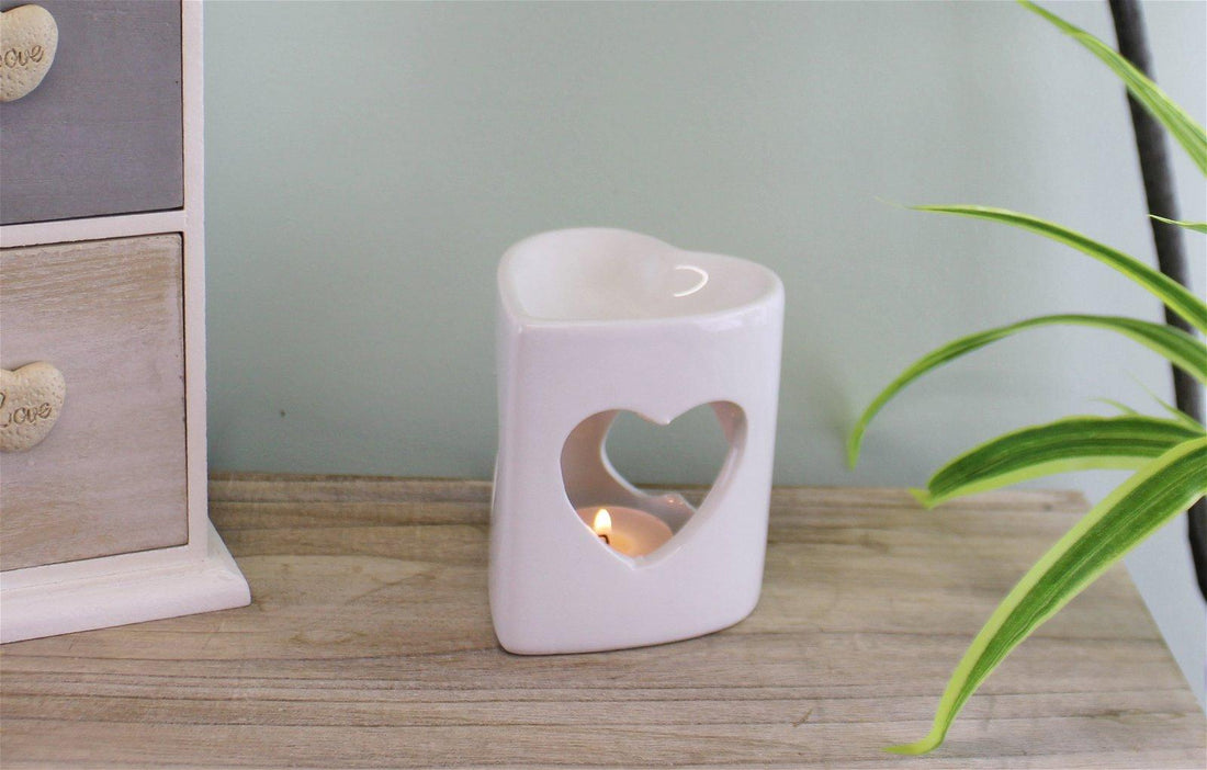 Heart Shaped White Ceramic Oil Burner - £12.99 - Diffusers & Oil Burners 