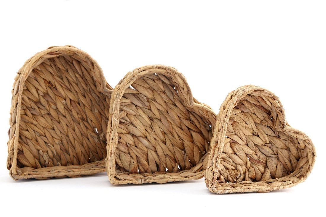 Rattan Heart Shape Basket Trays - £41.99 - Storage Baskets 