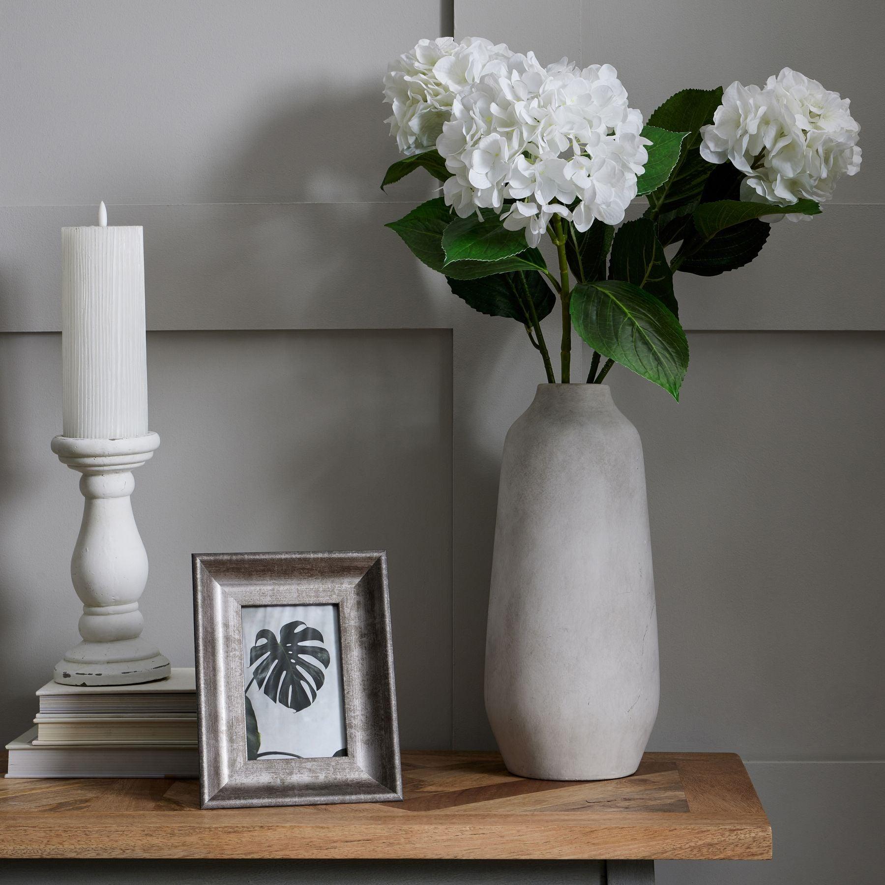 Small Matt White Ceramic Candle Holder-Gifts & Accessories > Candle Holders > Ornaments